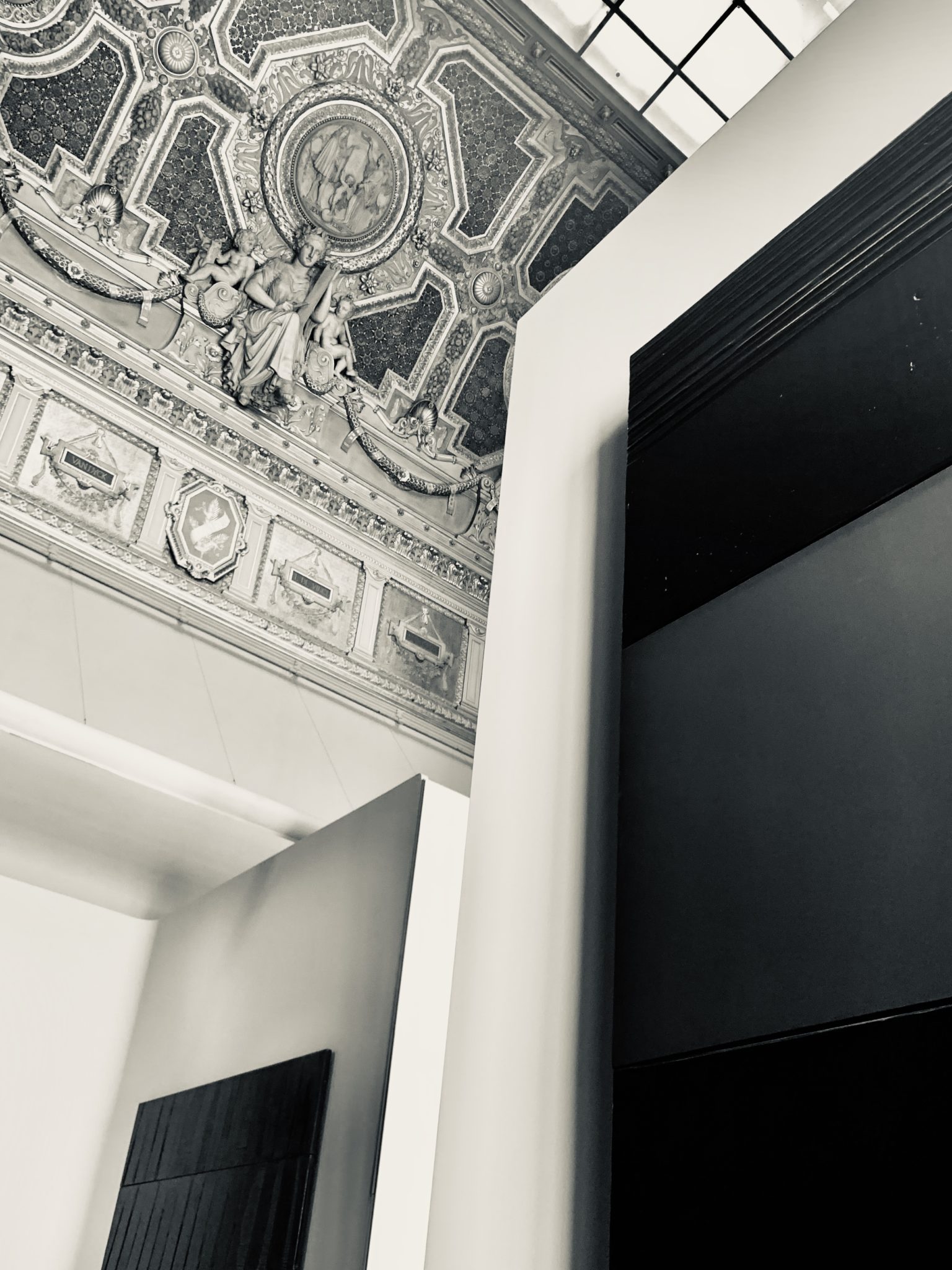 Exposition Soulages au Louvre 2019, Photographie de l’exposition courtesy Artvisions
