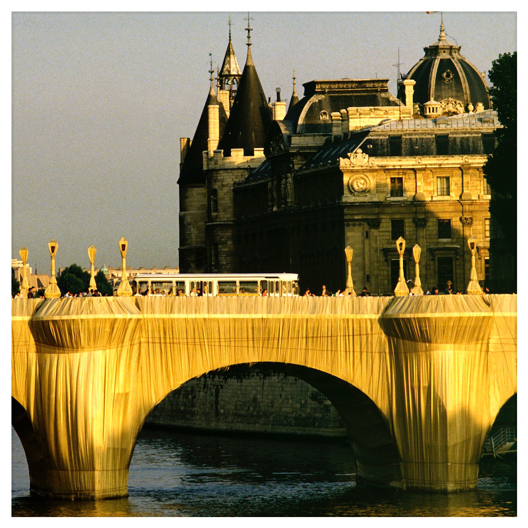 The Pont Neuf Wrapped, Paris, 1975-85. Photo: Wolfgang Volz © Christo 1985