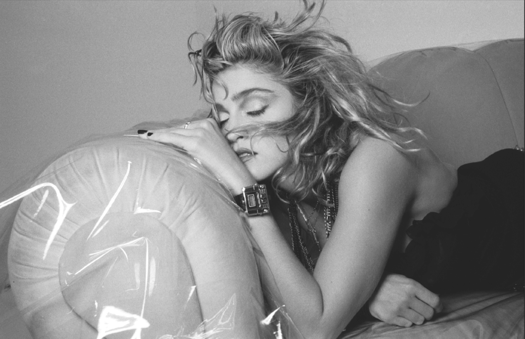 Photo de Madonna en noir et blanc