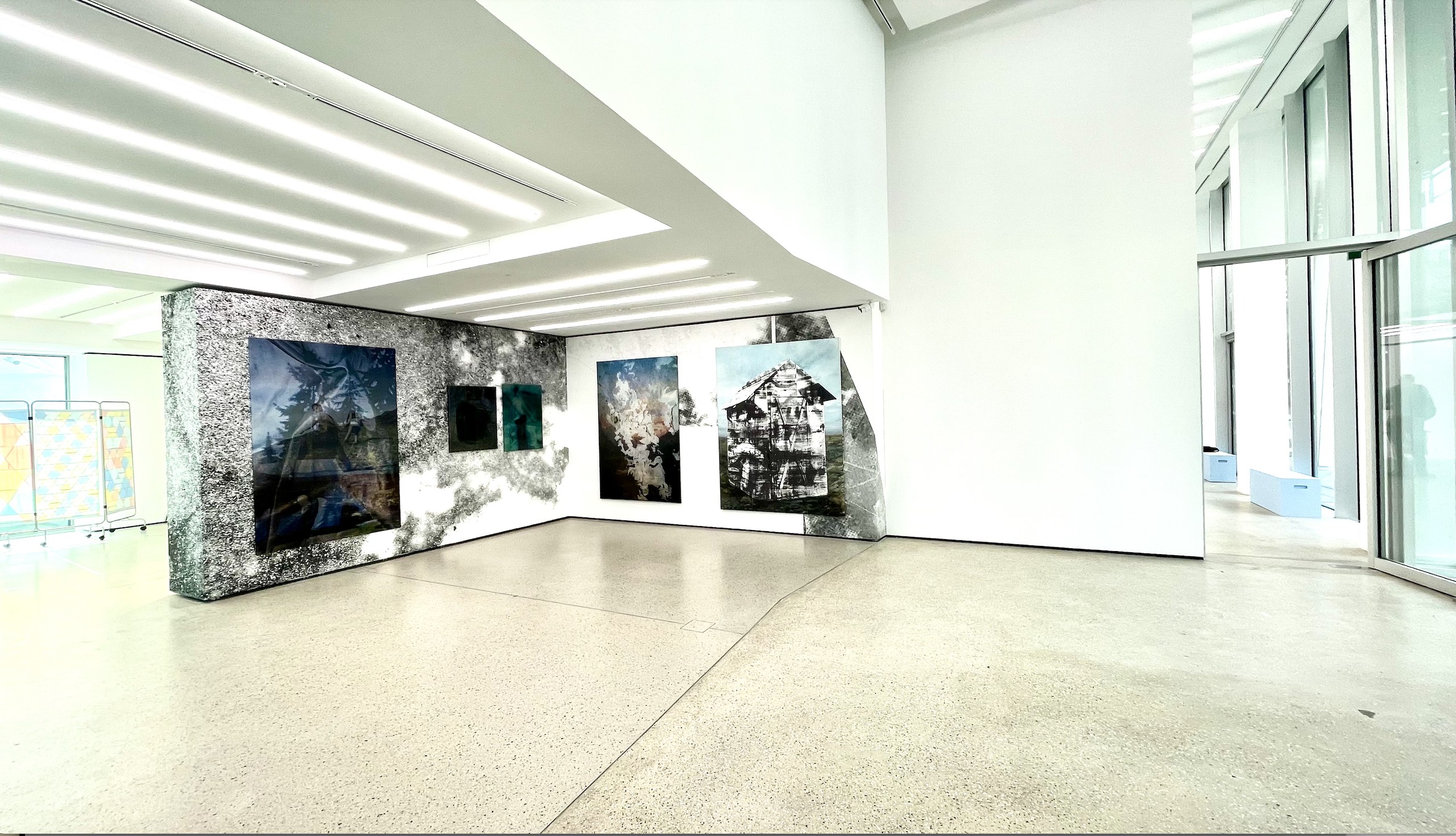 Vue de l’exposition « Horizones », Exposition du 23è Prix, Paris, Fondation Pernod Ricard. Du 6 septembre au 29 octobre 2022. Photo artvisions