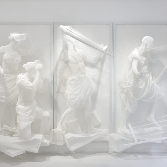 Recycle Group, "Expired Reality", galerie Suzanne Tarasieve, Paris. Jusqu'au 22 juillet 2023.