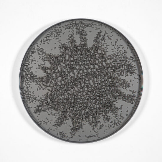  Loris Cecchini Frictions (Filling fractions) 2025 aluminium, résine époxy 60 x 60 x 4 cm Œuvre unique Photographer: Duccio Benvenuti - Art Store Courtesy of Loris Cecchini & GALLERIA CONTINUA