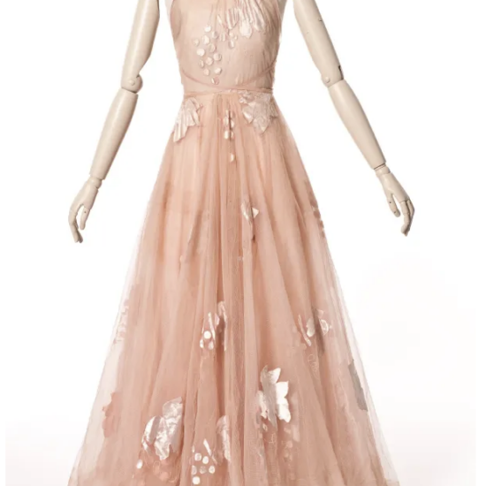 Madeleine Vionnet, 1938 — Présentée à l’exposition « Madeleine Vionnet » (2009) © Les Arts Décoratifs / Jean Tholance